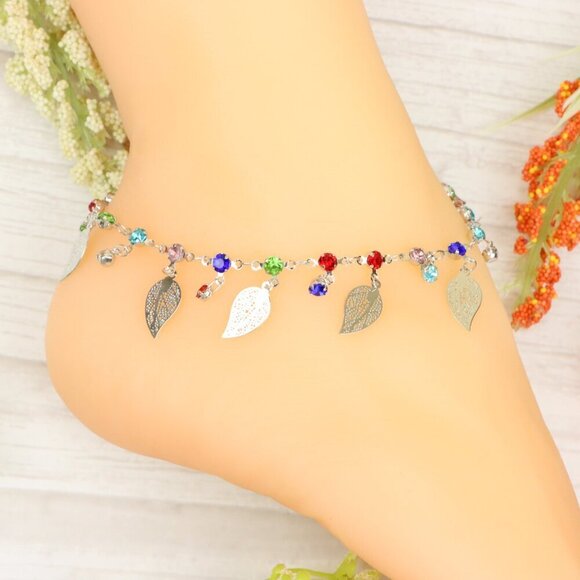 "Handmade Anklet – Elegant & Delicate Jewelry for Women | UNVRC1163 - Picture 9 of 10